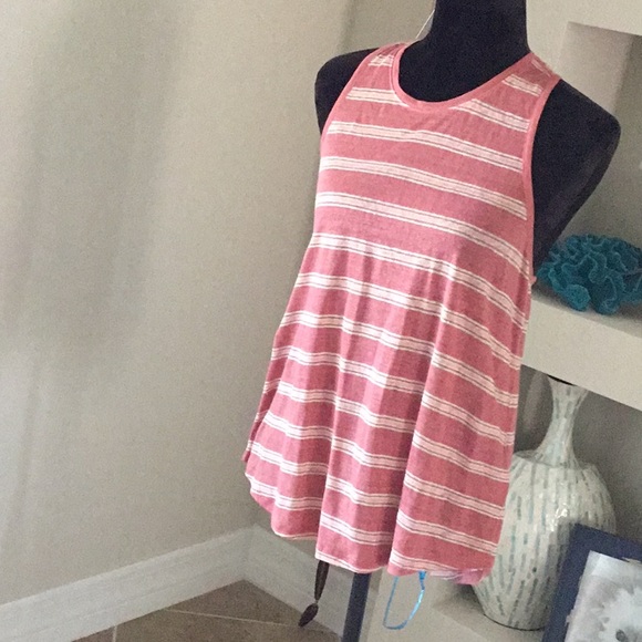 Joie Rayson twisted back tee, size S, NWT - Picture 2 of 6